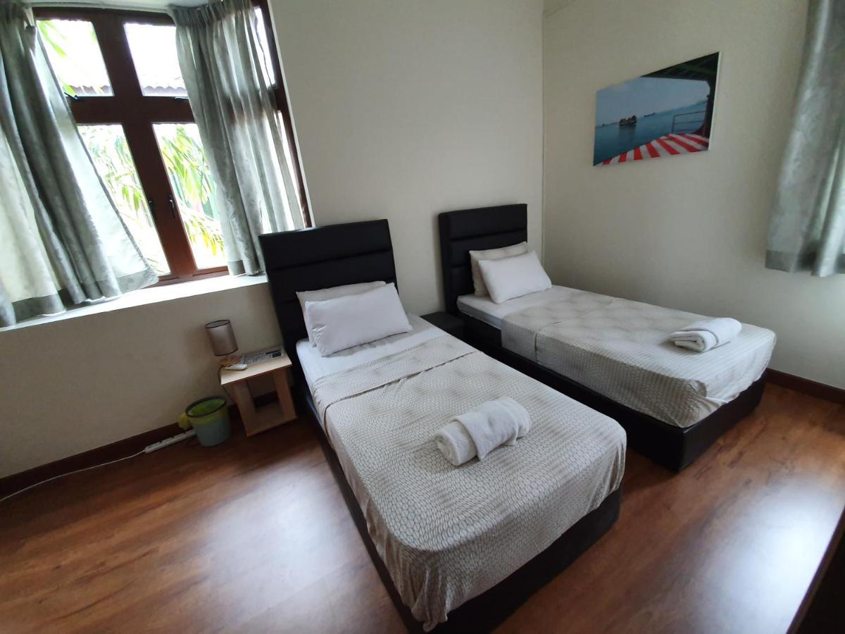 Eden Cosy Living Batu Ferringhi Exterior foto