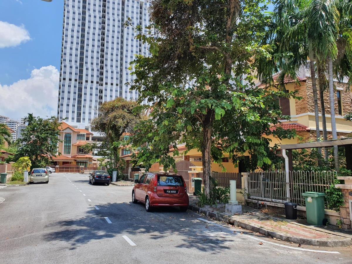 Eden Cosy Living Batu Ferringhi Exterior foto